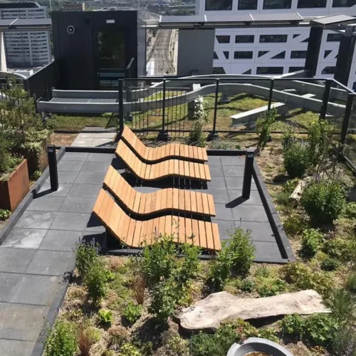 Loungestoel Borg: een blikvanger die nooit verveelt en jaar na jaar stijlvol aanwezig blijft in elke tuin of terras.